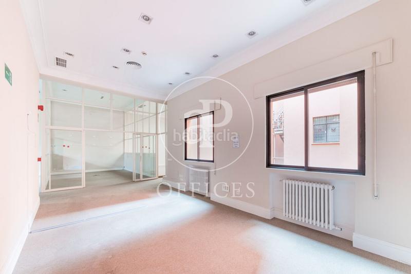 Foto 2501a789-ab37-4a0a-aba1-dff709da022d. Rent office space with heating in Universidad-Malasaña Madrid