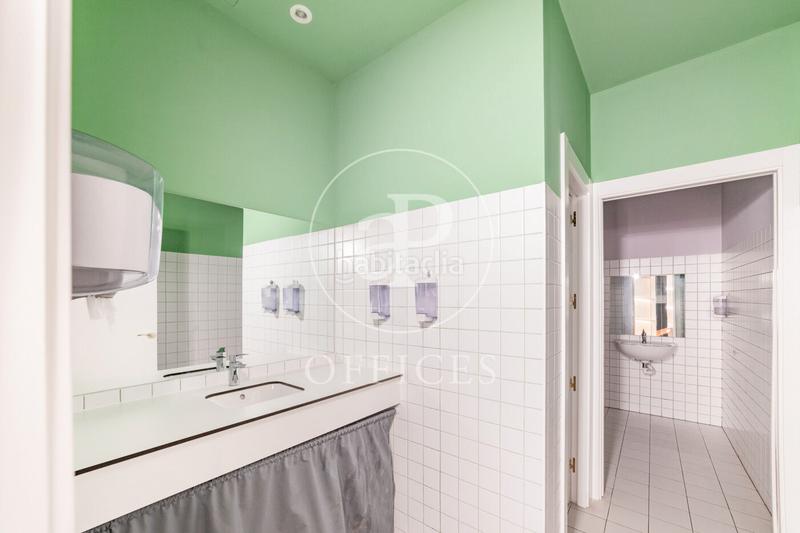 Foto 5d5daaab-6875-4207-a9ec-e5d2180ca12a. Rent office space with heating in Universidad-Malasaña Madrid