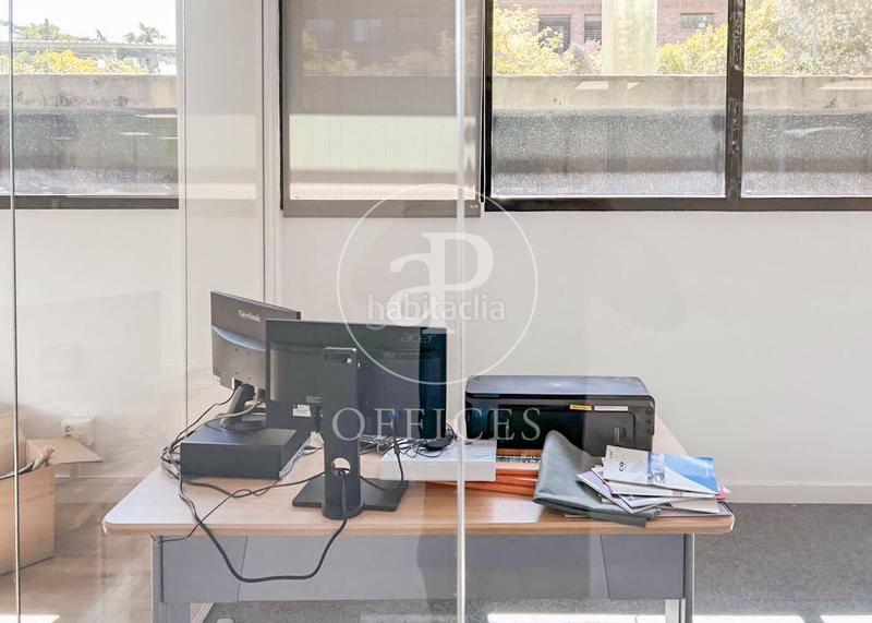 Foto e4c0c83a-64b1-4e5b-ad5d-97927bbbc74e. Location bureau avec chauffage dans La Florida - El Plantío Madrid