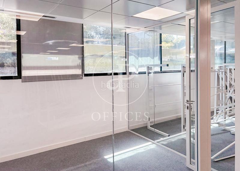 Foto a9db6dbe-87d3-473e-b03e-1ce15ae5cf3c. Rent office space with heating in La Florida - El Plantío Madrid