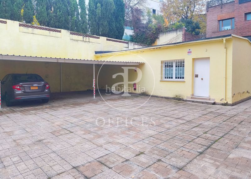 Foto f1166db4-4f0f-4a02-82cd-c5586566739e. Affitto ufficio con riscaldamento in El Viso Madrid