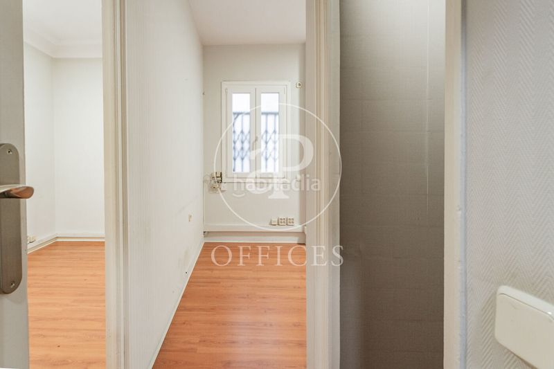 Foto 194c0404-92c1-43d9-b485-6217d09a9f9d. Affitto ufficio in Almagro Madrid