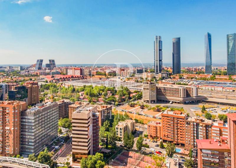 Foto 0081529b-5638-430f-a269-4b17373123fc. Location bureau avec chauffage dans Castilla Madrid