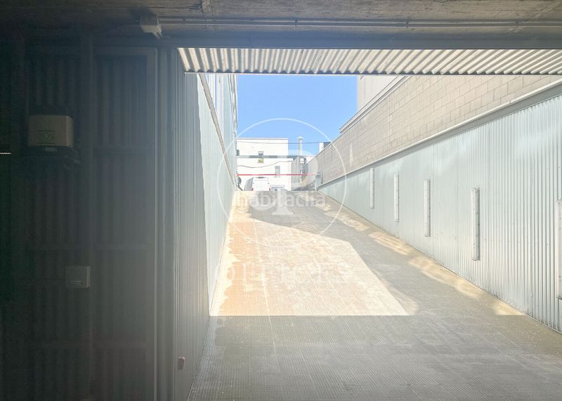 Foto 6bdd3f4a-9273-4622-9e34-a8663b39ea6c. Miete büro mit heizung in Simancas Madrid