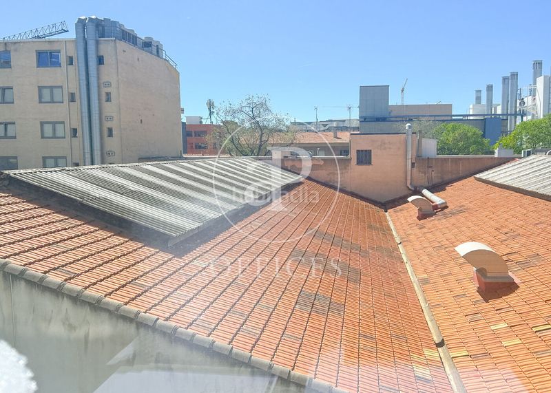 Foto dceef157-0b6b-4cd5-8301-c55c8b586059. Miete büro mit heizung in Simancas Madrid