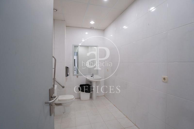 Foto 72690ef2-a7dd-4c69-afdb-0e5210d1b1a4. Location bureau avec chauffage dans Zona Industrial Alcobendas