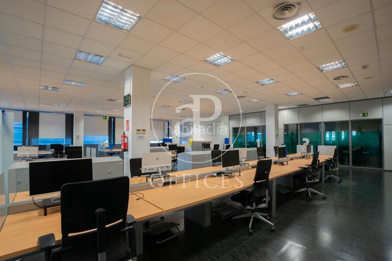 Foto 8c07fcaf-9a97-45c2-a7a6-631340cc3137. Location bureau avec chauffage dans Zona Industrial Alcobendas