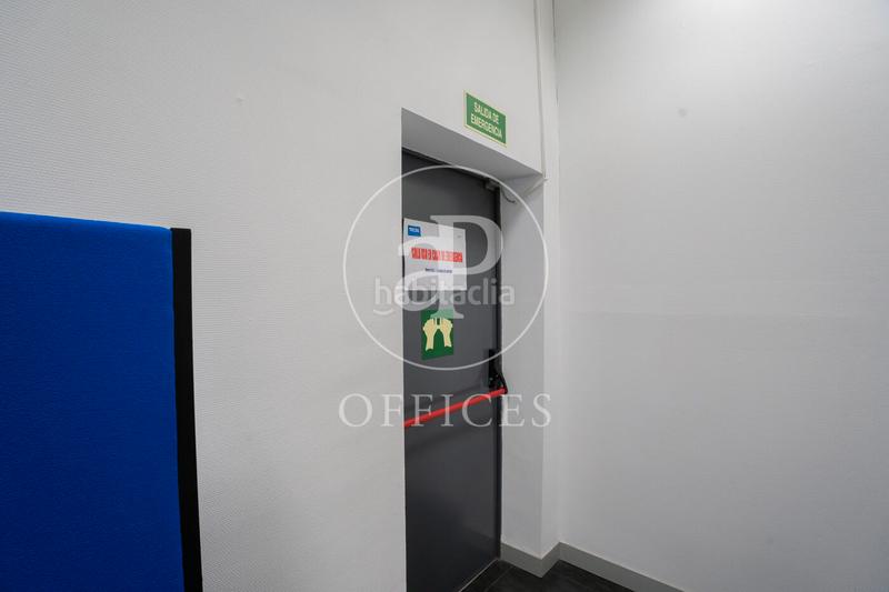 Foto c3b15054-d41a-4ab4-9e38-51aa727c6c60. Location bureau avec chauffage dans Zona Industrial Alcobendas