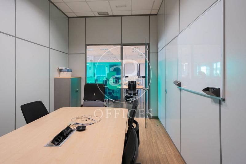 Foto eb8e4988-d60e-4d89-8423-5172f8d6b72d. Location bureau avec chauffage dans Zona Industrial Alcobendas