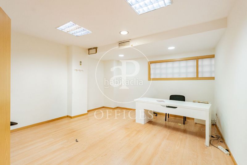 Foto aaddcf93-a94f-4eeb-9974-d3f374373c07. Affitto ufficio con riscaldamento in Almagro Madrid