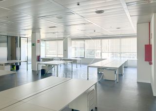 Rent Office space in San Pascual. Oficina en alquiler en ciudad lineal