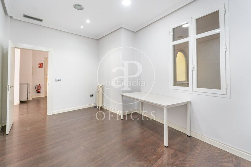 Foto 44212ed7-b141-41bb-97ed-1ab58626dbdc. Miete büro mit heizung in Palacio Madrid