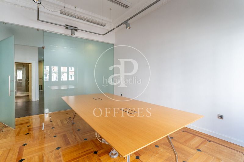 Foto c3d1584a-099a-4605-bec2-425cc9cd2e41. Miete büro mit heizung in Palacio Madrid