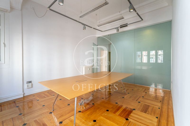 Foto f0d76c58-2360-4dce-aba5-8cc89cd0201c. Miete büro mit heizung in Palacio Madrid
