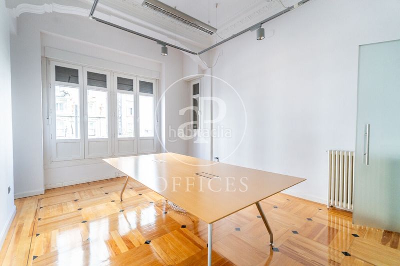 Foto fb179dc9-eef1-4e8d-9459-474030c7b493. Miete büro mit heizung in Palacio Madrid