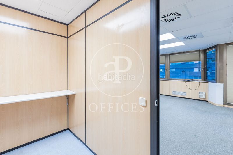 Foto 77d688e8-0a1f-4ba8-bf27-906f09aab416. Miete büro mit heizung in Hispanoamérica-Bernabéu Madrid