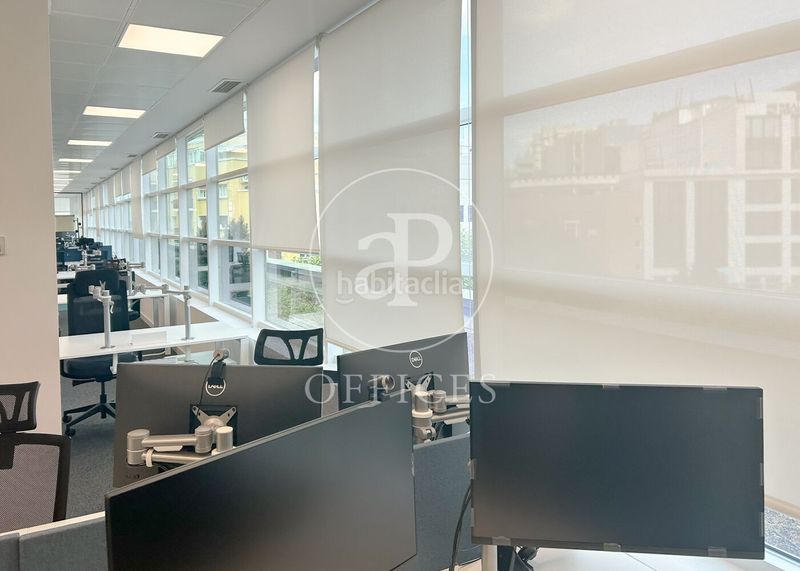 Foto 7168641d-0989-44ac-a5ef-ee929b7bce92. Miete büro mit heizung in El Viso Madrid