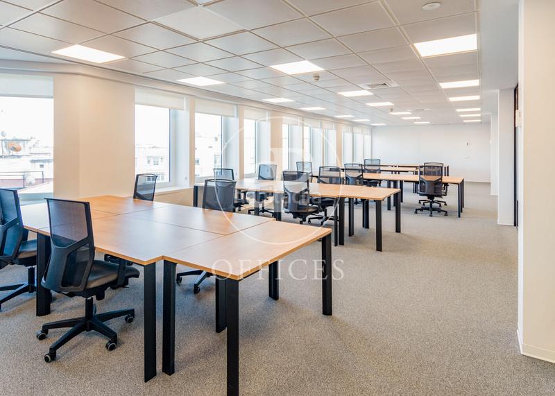 Foto cb236f32-66d7-4fcd-9579-fc0fe5f96915. Rent office space with heating in Hispanoamérica-Bernabéu Madrid