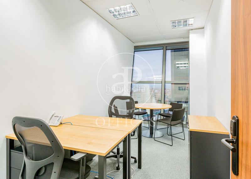 Foto ce04789c-54c1-44ee-8e8c-1f01cc12428f. Rent office space with heating in Castilla Madrid