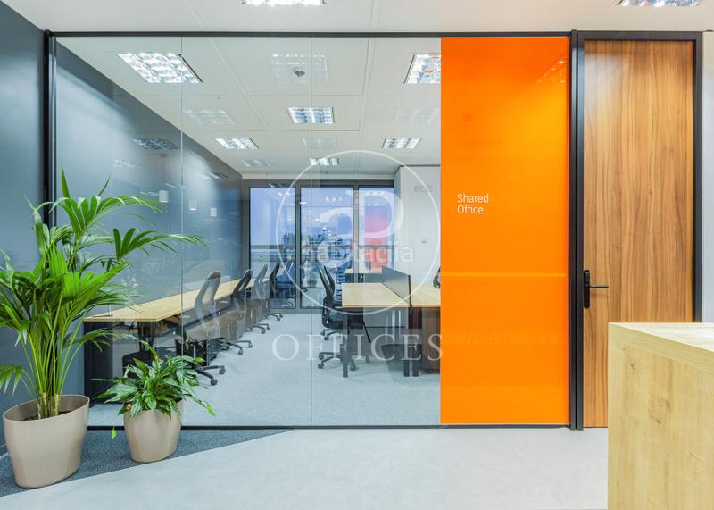 Foto f9befd0b-5900-428b-97c8-f8af8959af8f. Rent office space with heating in Castilla Madrid