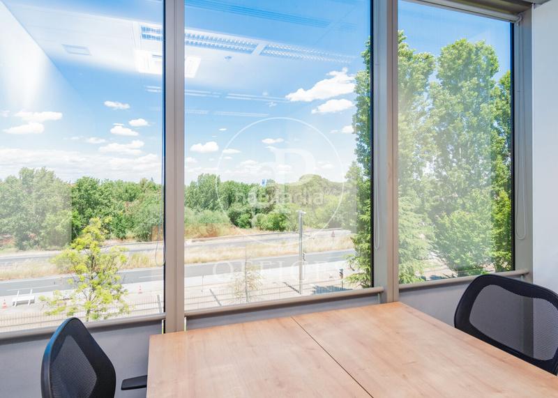 Foto b7838dd3-c49a-4075-a8e5-2f4d03cb10a6. Miete büro mit heizung in La Finca Pozuelo de Alarcón