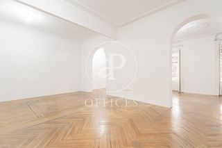 Affitto Ufficio  C. de zorrilla. Oficina en alquiler en barrio las cortes