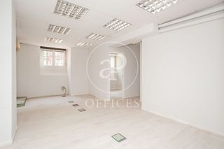 Miete Büro  Calle de juan bravo. Alquiler de oficina en salamanca