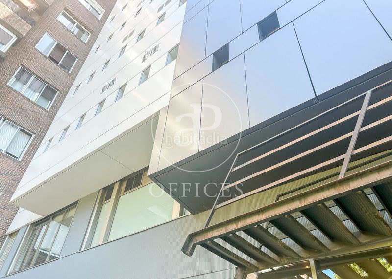 Foto 17b36457-37a8-4099-aea7-e158f6a654f0. Miete büro in El Viso Madrid