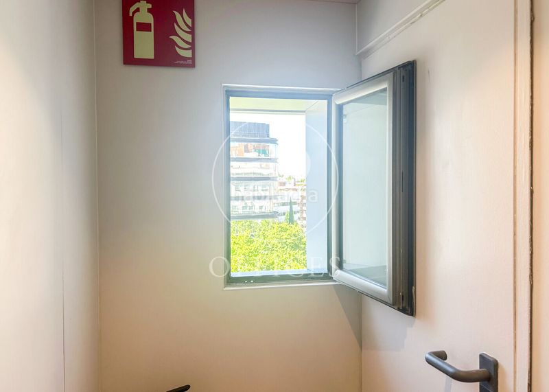 Foto 188f85c6-0d60-4a50-bf8a-acb3b288984d. Miete büro in El Viso Madrid