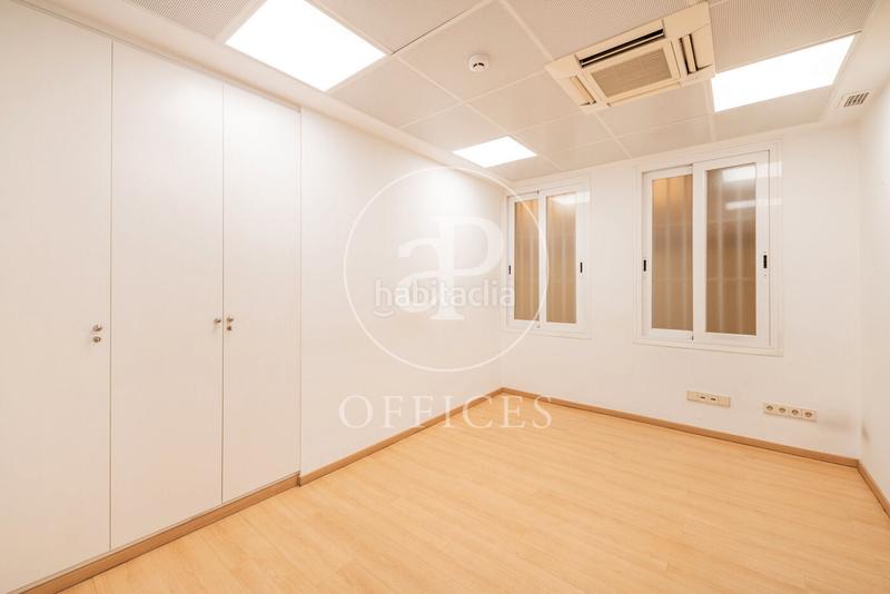 Foto 7eec1b23-8ff9-4206-8c19-3be21fcb25c0. Location bureau avec chauffage dans Recoletos Madrid