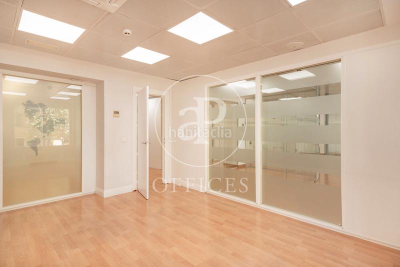 Foto baafc597-ff67-4cf9-afa8-d1b3cb52a181. Location bureau avec chauffage dans Recoletos Madrid
