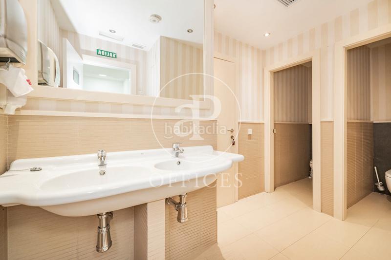 Foto fb56f2a2-f2d8-4914-bea4-b1a47b2124c1. Miete büro mit heizung in Recoletos Madrid