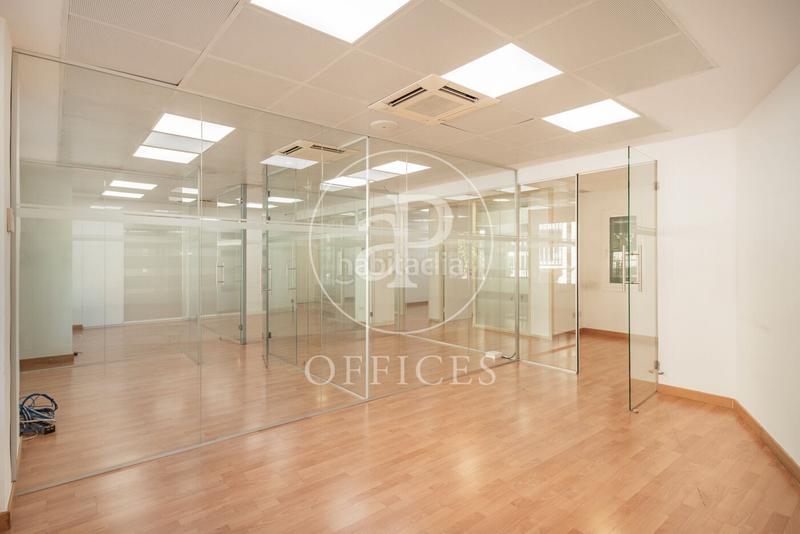 Foto 67e2b56d-b142-494d-a967-4ada718f0393. Rent office space with heating in Recoletos Madrid