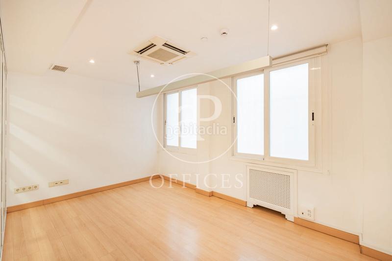 Foto 69387891-ebd2-4843-992d-752c60a96cd3. Rent office space with heating in Recoletos Madrid