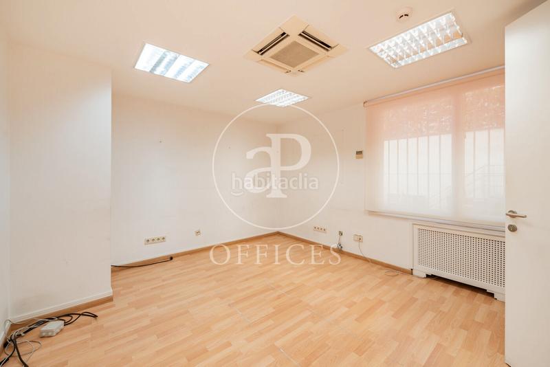 Foto 918ba98f-3e92-4353-8d8a-eafaab7198bc. Rent office space with heating in Recoletos Madrid