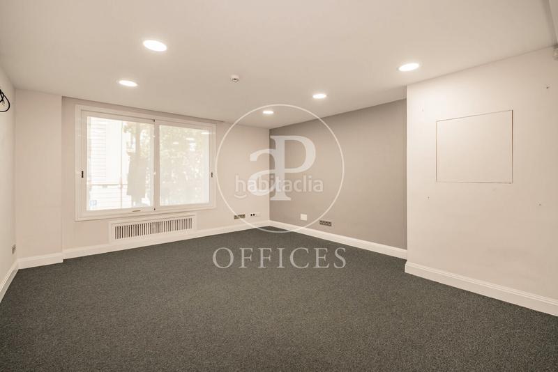 Foto f19e08fd-1ab1-45a4-8e84-b2a3f50ff3bb. Rent office space with heating in Recoletos Madrid