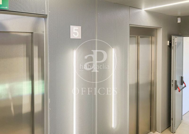 Foto 407c4d29-9907-4f43-9f91-67d25f0f608e. Miete büro mit heizung in El Viso Madrid