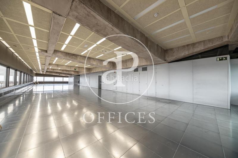 Foto c1ff8c6a-bc15-412d-a72b-df574f84bbab. Miete büro in Cuatro Caminos - Azca Madrid
