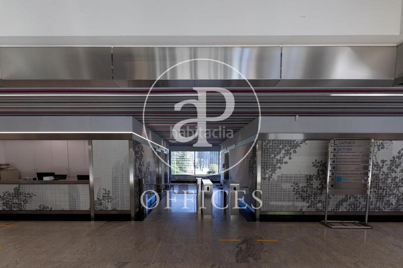Foto 129bceb7-62b5-44d0-a770-6e28323e9130. Location bureau avec chauffage dans San Pascual Madrid