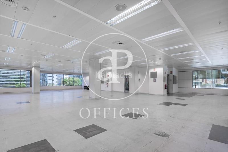 Foto be6a5a72-356b-48fe-b2df-5713b73add1e. Miete büro mit heizung in San Pascual Madrid