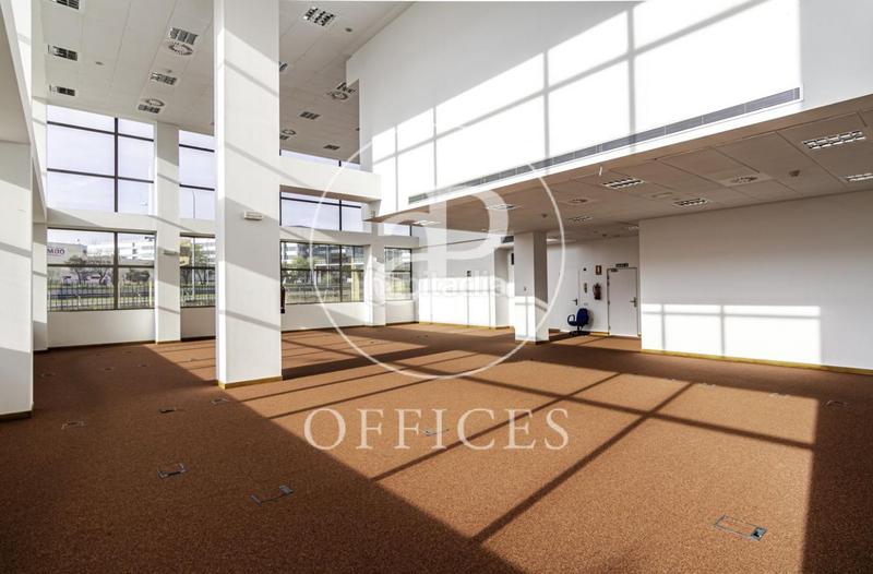 Foto 93d89873-abaa-4d30-a4dd-f06b9ff60cd7. Location bureau avec chauffage dans Aeropuerto Madrid