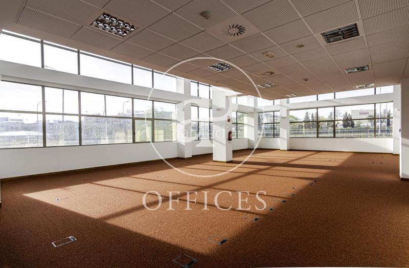 Foto 953187d1-a6f2-4579-89d2-a859a4d1ee6c. Location bureau avec chauffage dans Aeropuerto Madrid