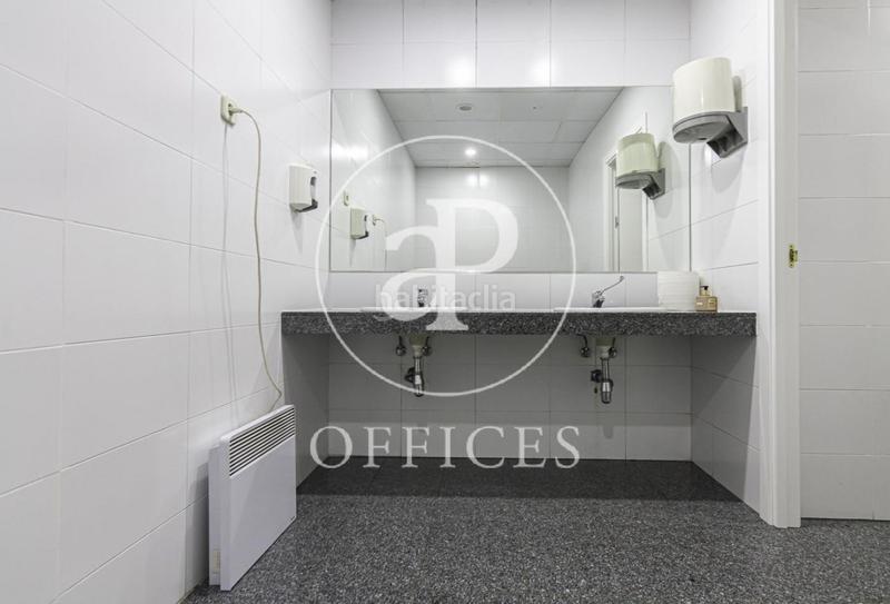 Foto 54a2ae14-002f-4b57-87b9-80dcebacc25c. Miete büro mit heizung in Aeropuerto Madrid