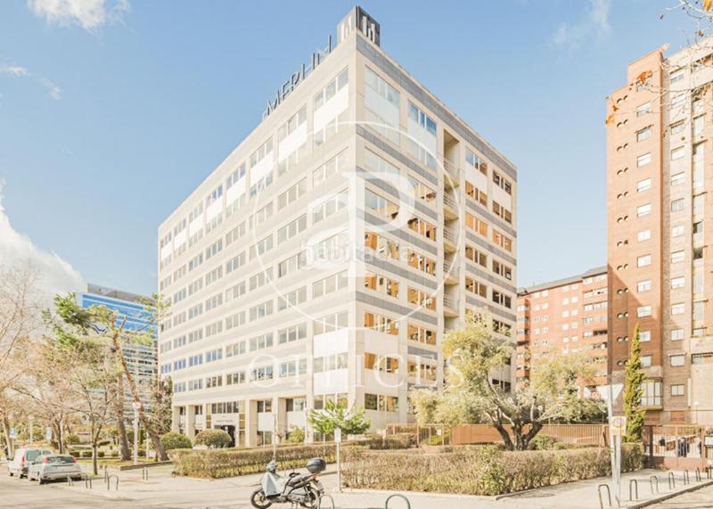 Foto 751321bd-53c5-4a60-809d-b22a9958a83e. Miete büro mit heizung in Peñagrande Madrid