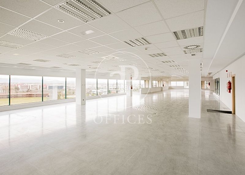 Foto a04e0277-9ac1-4b03-88ed-dea413b9b6be. Miete büro mit heizung in Las Tablas Madrid