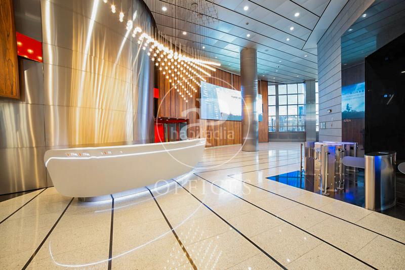 Foto 370a5e00-6009-41d3-af1d-8bc9e1f9fbb7. Lloguer oficina amb calefacció a Castilla Madrid