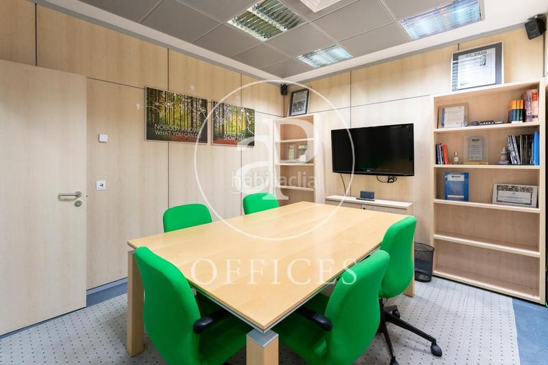 Foto 4c0c3cec-4492-49ce-a314-8b6f9b62df55. Bureau avec chauffage dans Corralejos-Campo de las Naciones Madrid