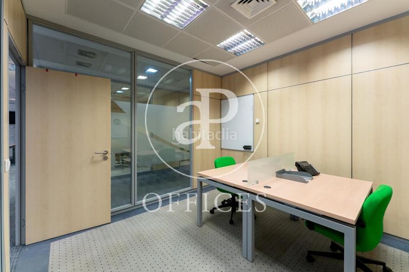 Foto 7ebf6a45-828e-4034-aadd-d379918f9b04. Bureau avec chauffage dans Corralejos-Campo de las Naciones Madrid