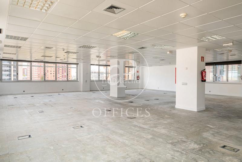 Foto 0269f7d2-92e1-4658-ba86-387b60c9370a. Rent office space with heating in Castilla Madrid
