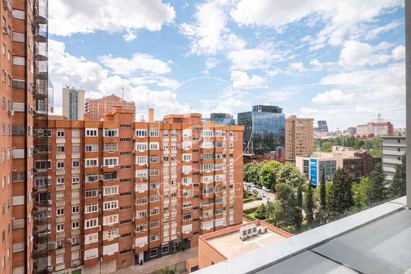 Foto 08be4d0e-16d2-4304-b3ed-b02e28b6f7c1. Rent office space with heating in Castilla Madrid